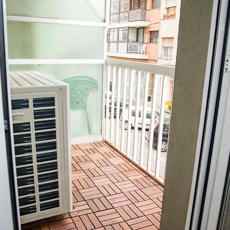 Apartamento Reus 2 - Parking Gratuito Exterior photo